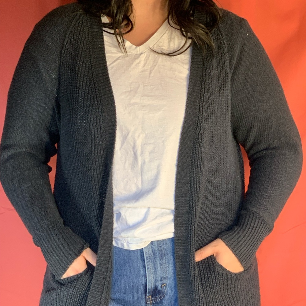 RDI sweater